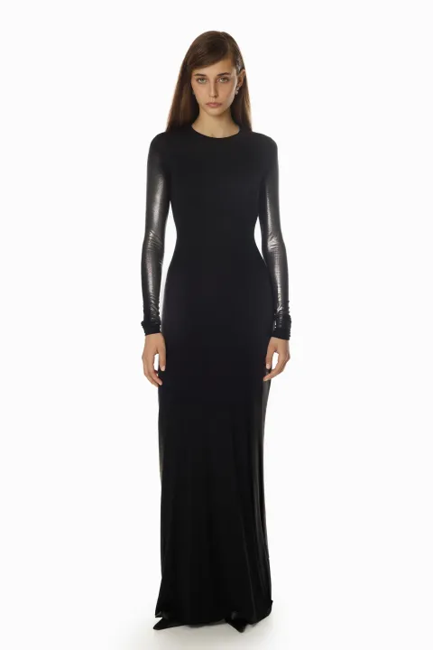 Long-sleeve fitted maxi dress