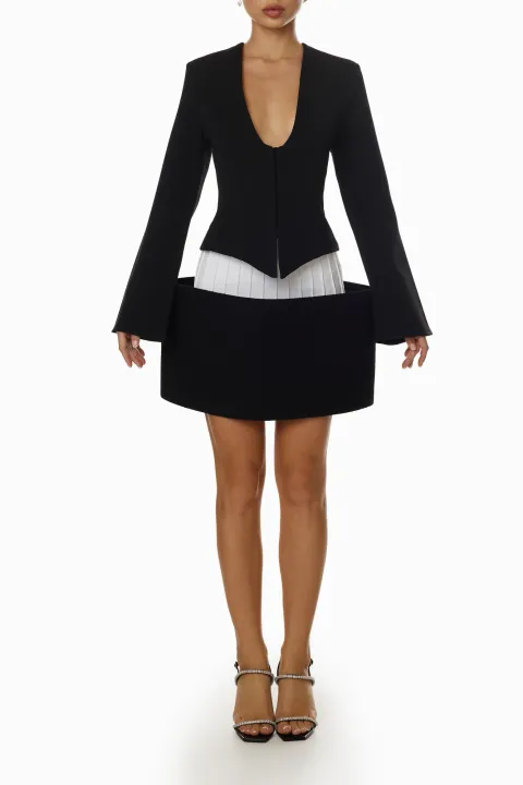 Black fitted blazer