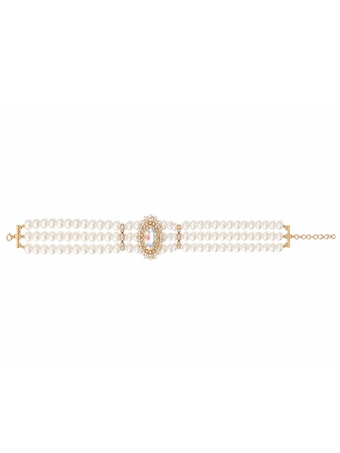 Pearl choker with crystals