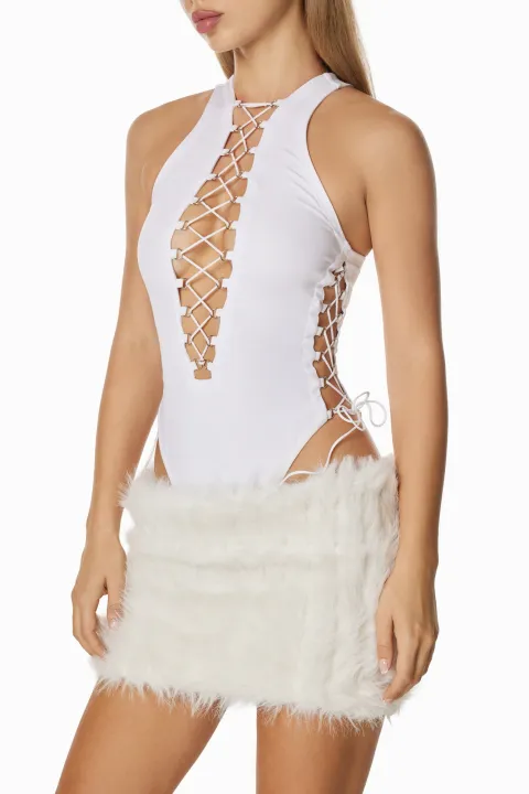 White fur set